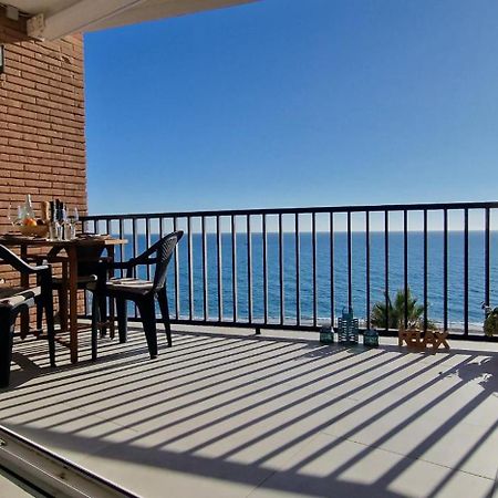Central & Quite 2Bdr Beachfront Fuengirola Exteriör bild