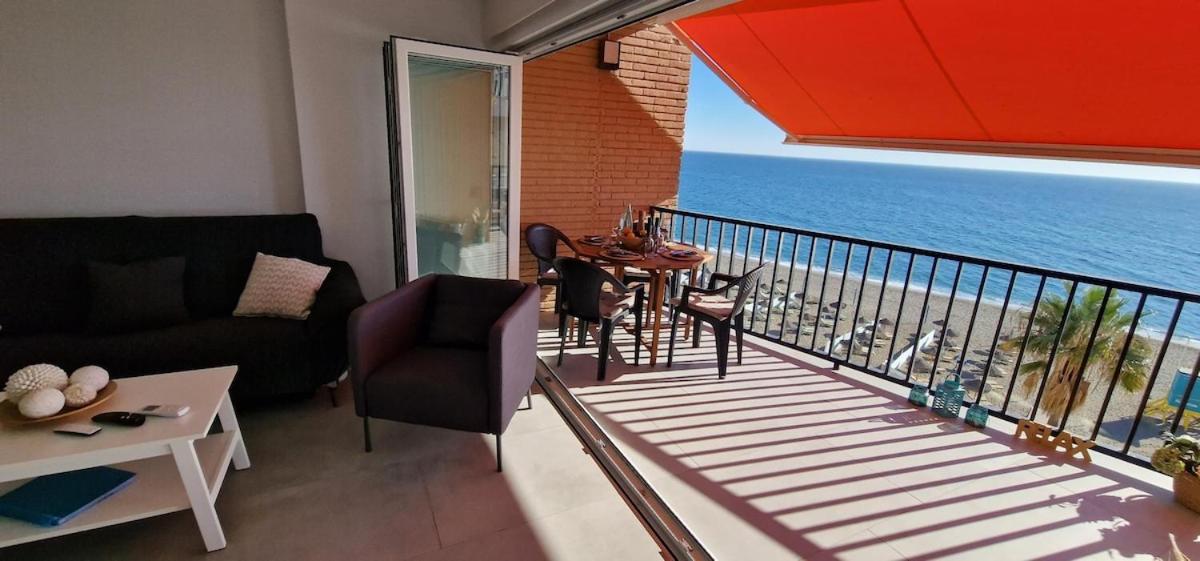 Central & Quite 2Bdr Beachfront Fuengirola Exteriör bild